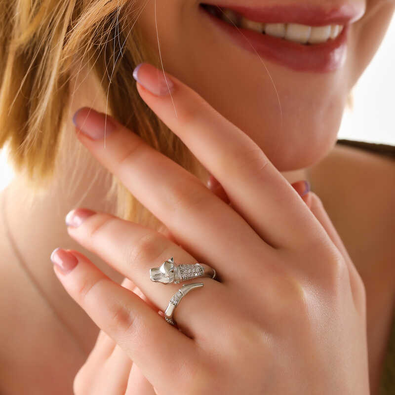 Adjustable Silver Tiger Figured Women’s Ring
