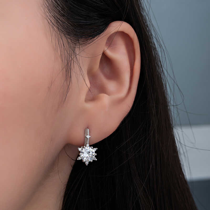 Silver Flower Patterned Women’s Earrings