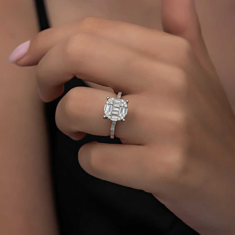 Silver Baguette Stone Women’s Ring