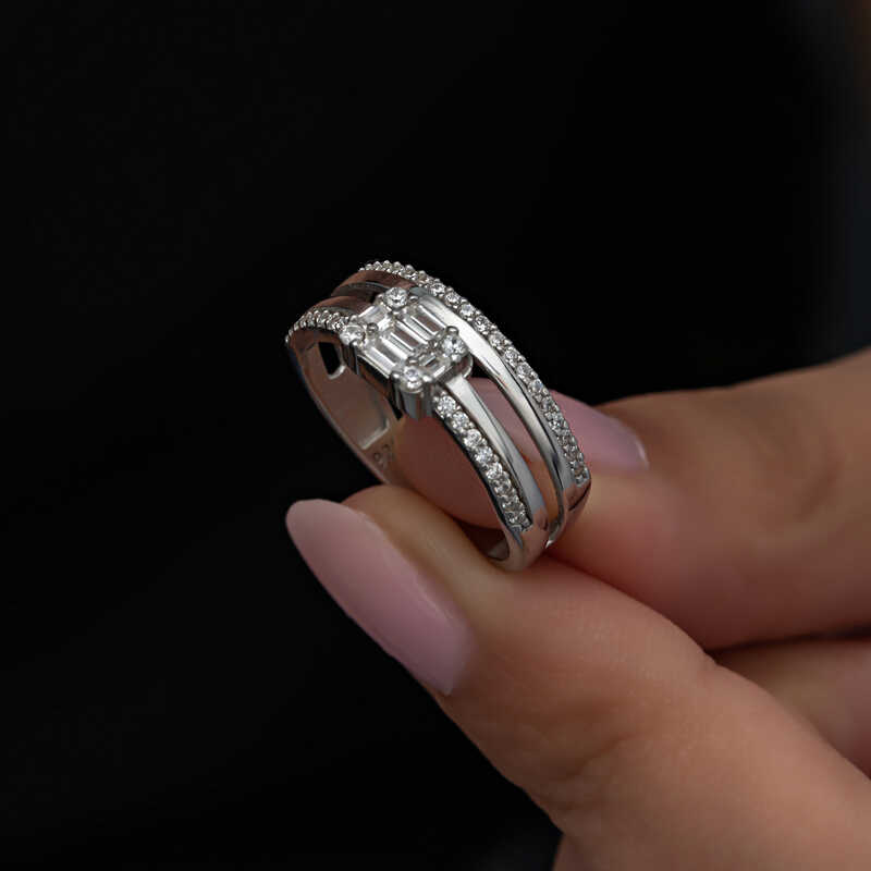 Silver Baguette Stone Women’s Ring