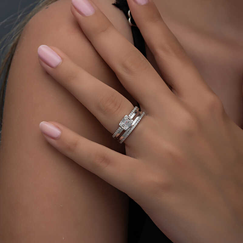 Silver Baguette Stone Women’s Ring