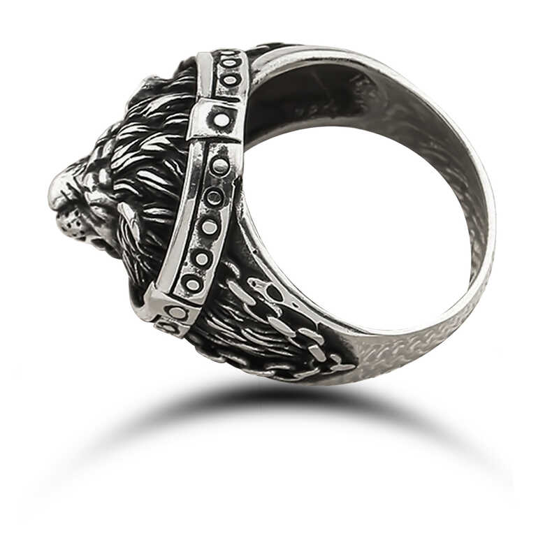 Silver Lion Figured Men’s Ring