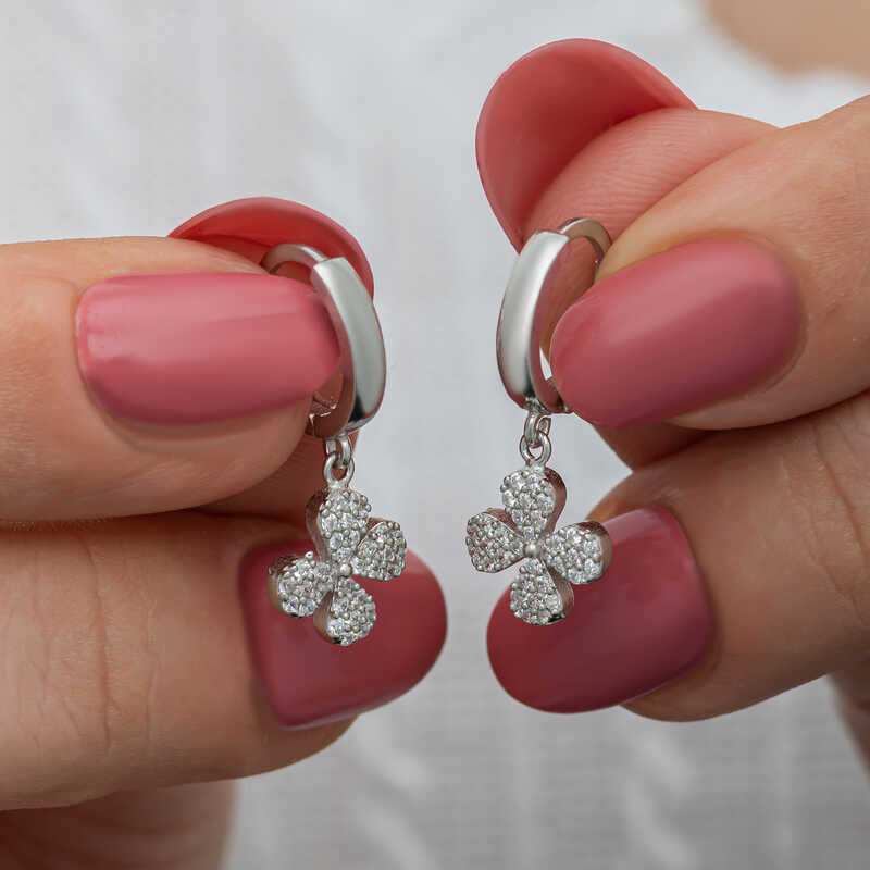 Silver Dangling Clover Women’s Earrings