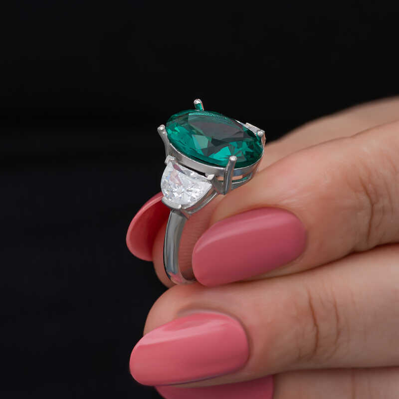 Silver Green Color Paraiba Stone Women’s Ring