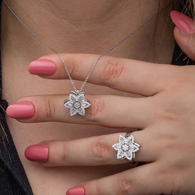Silver Adjustable Star Baguette Stone Rotating Stress Set for Women