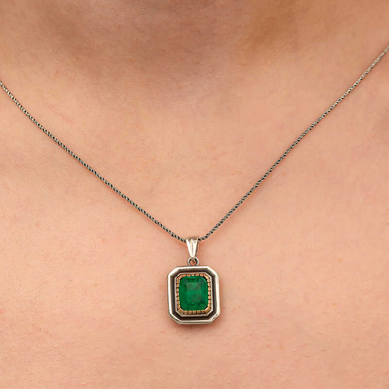 Silver Green Stone Authentic Women’s Necklace