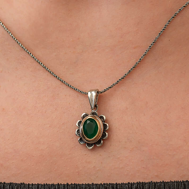 Silver Green Flower Patterned Authentic Women’s Necklace