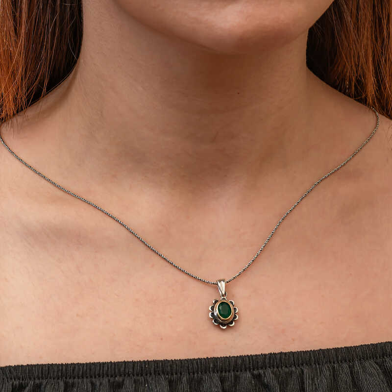 Silver Green Flower Patterned Authentic Women’s Necklace