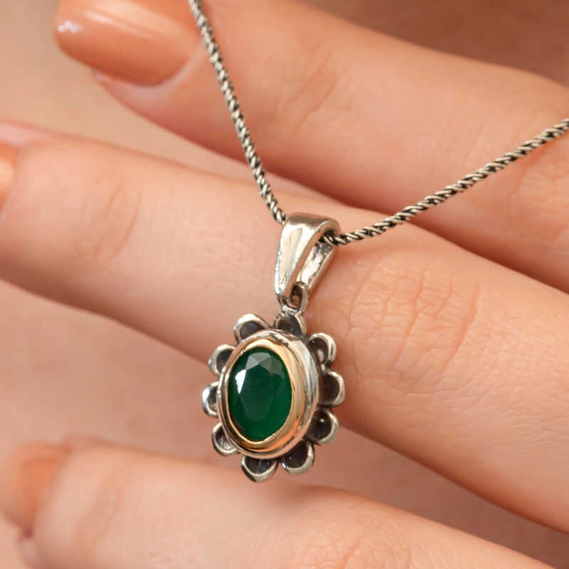 Silver Green Flower Patterned Authentic Women’s Necklace