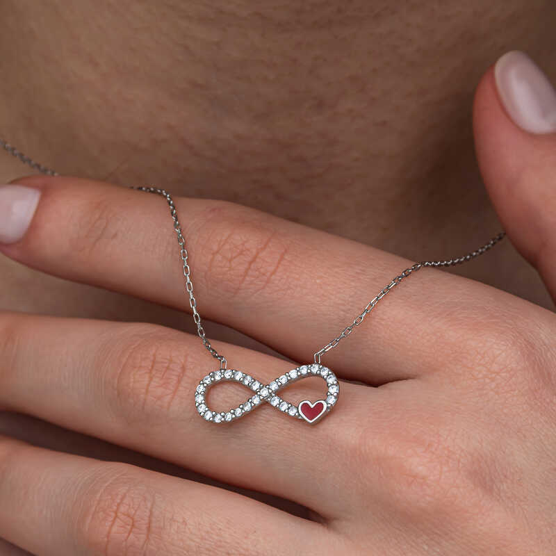 Gümüş Sonsuzluk Kırmızı Kalpli Kadın Kolye